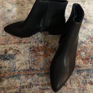 Black ankle boots, never worn, size 11